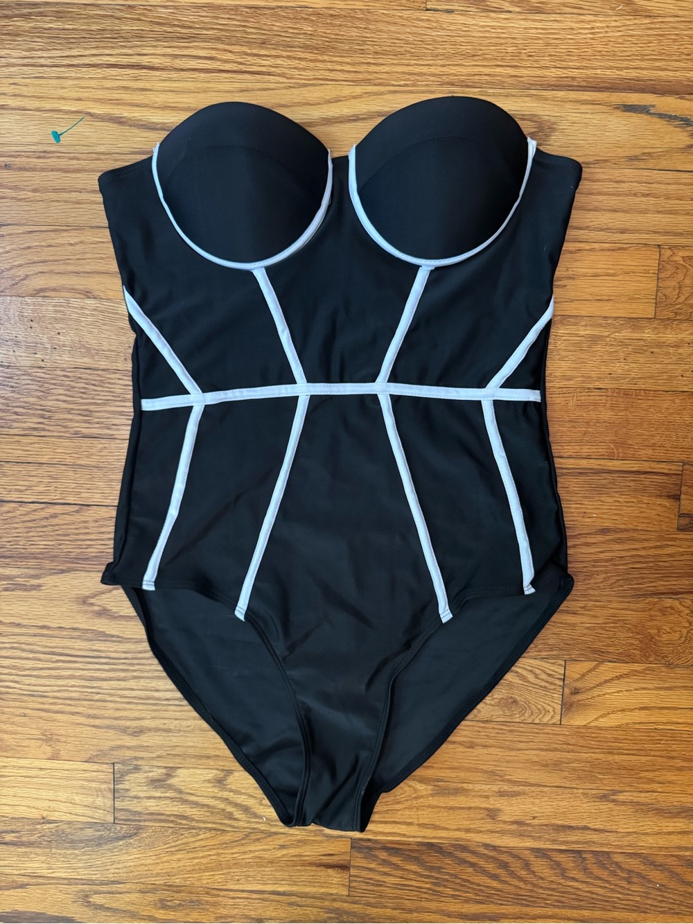 Vintage One-Piece Bustier Swimwear with Contrast Piping (L)